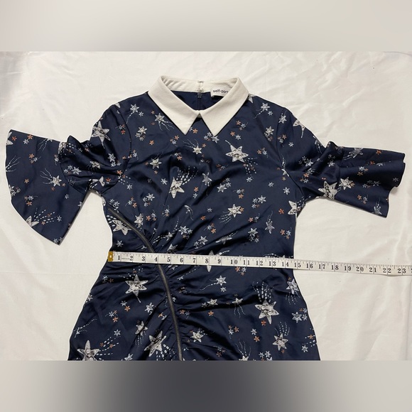 ✨Host Pick✨Self-Portrait Ruched Star Print Satin Dress - Picture 9 of 14